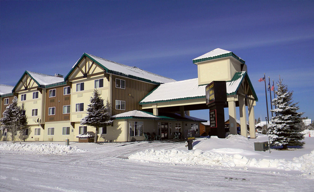 Gray Wolf Inn and Suites